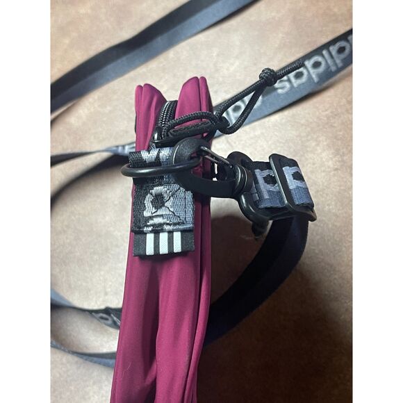 Cute Adidas Burgundy Crossbody Mini Bag- Festival Travel Bag- Excellent Cond. - Picture 4 of 9